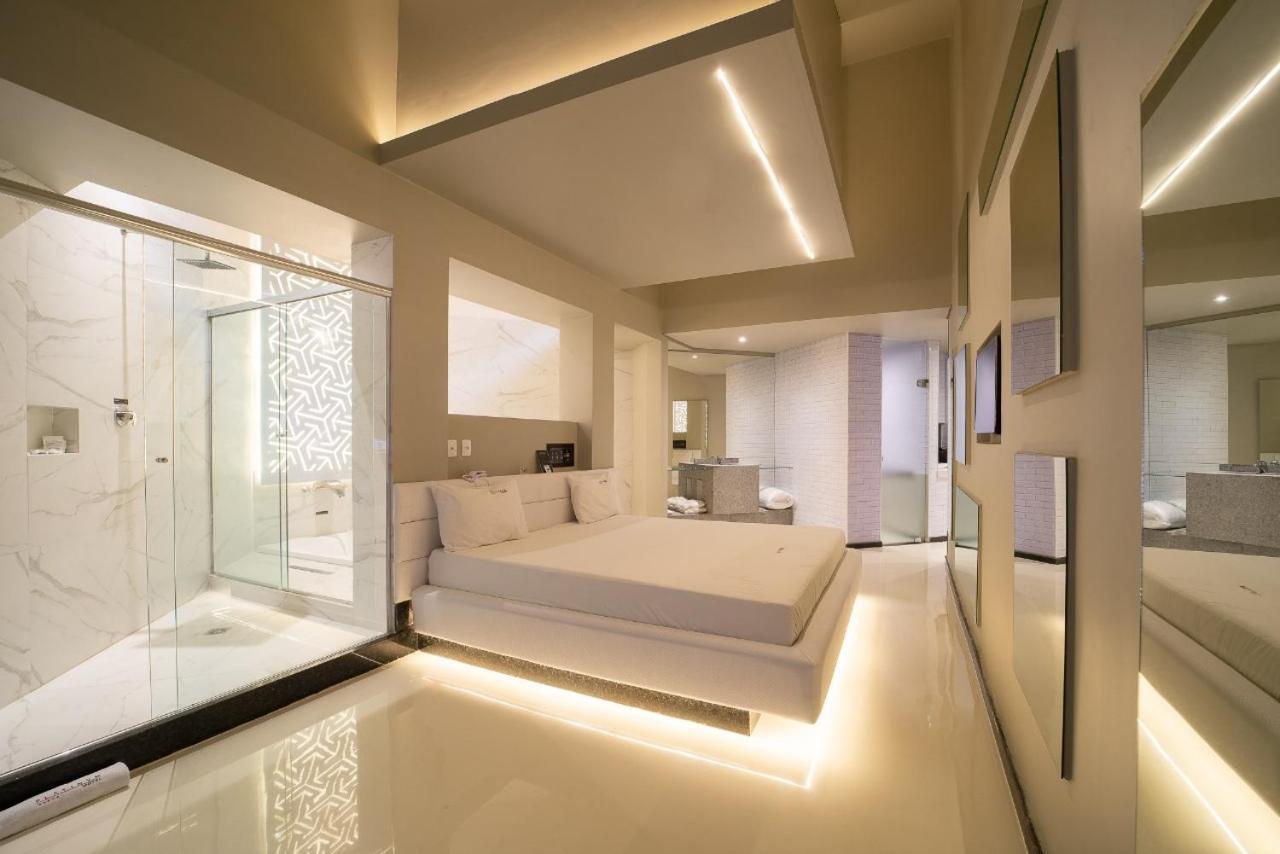 Motel Platinum Λοντρίνα Εξωτερικό φωτογραφία